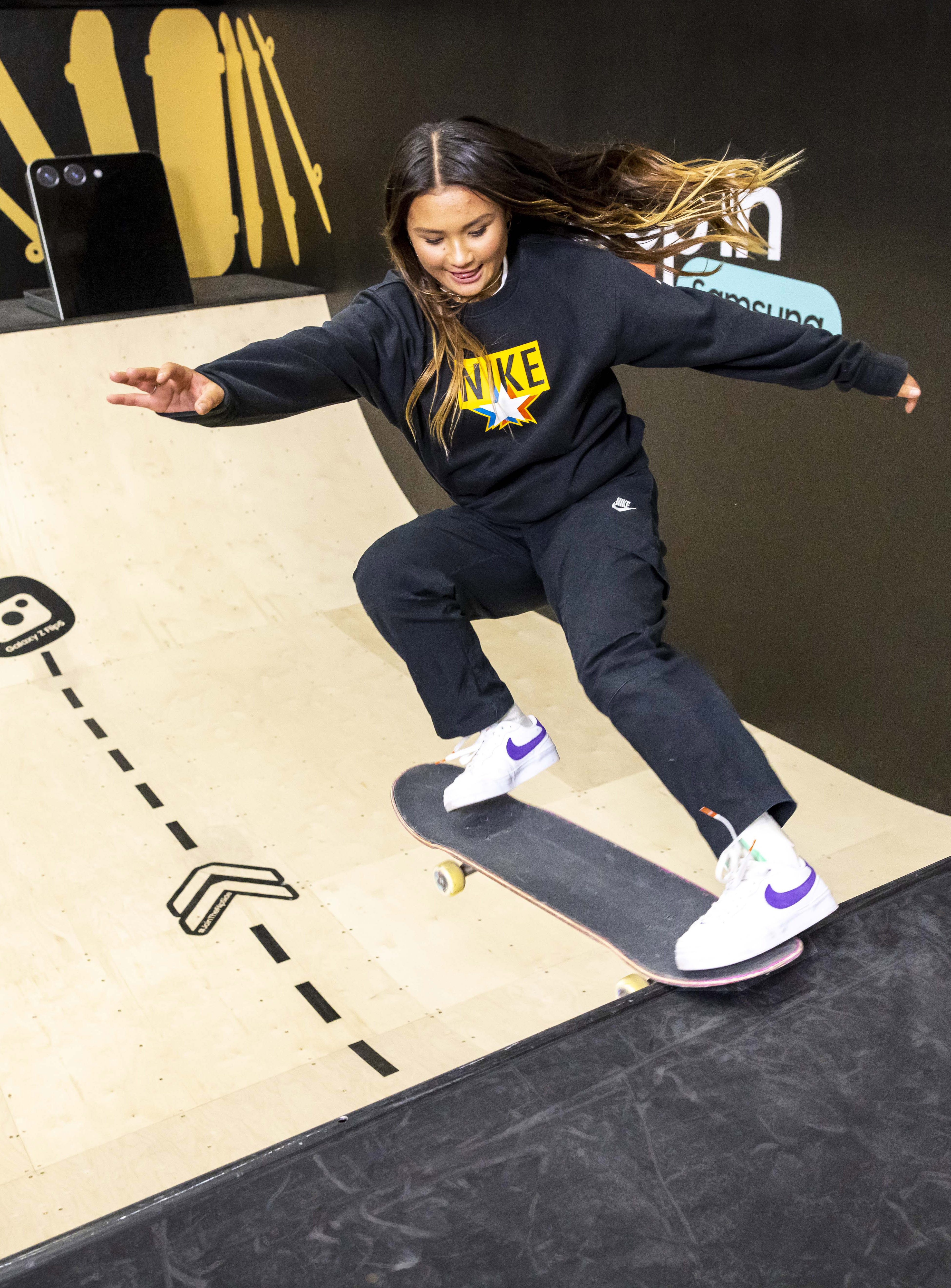 Galaxy Z Flip5 Skatepark